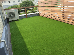 人工芝テラス